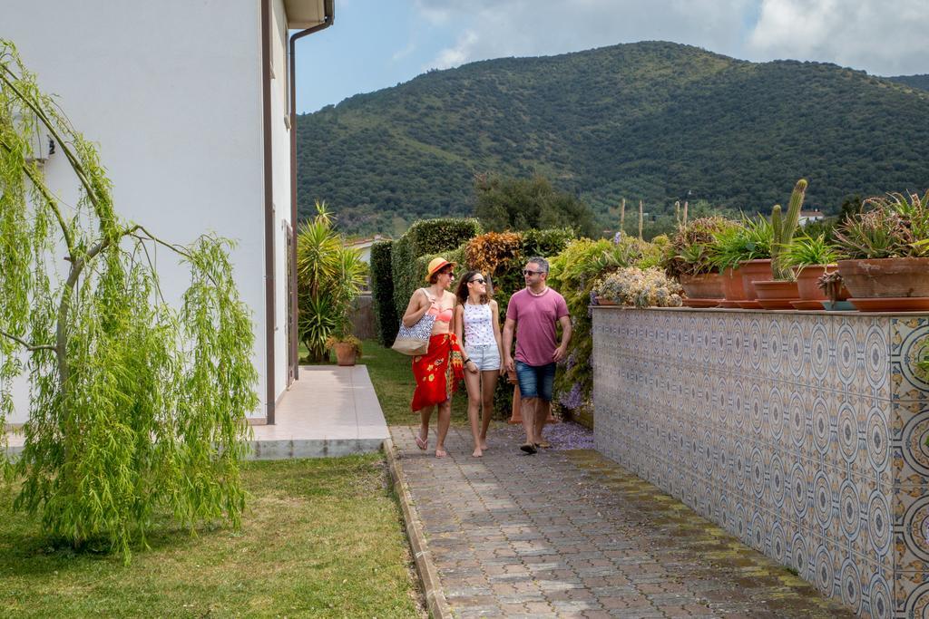Tris Hotel Orbetello Buitenkant foto