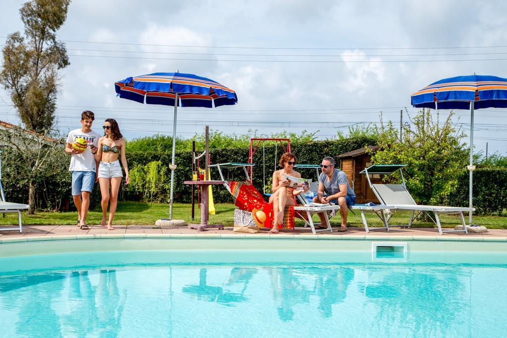 Tris Hotel Orbetello Buitenkant foto