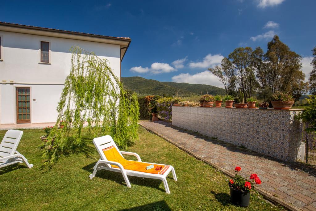 Tris Hotel Orbetello Buitenkant foto