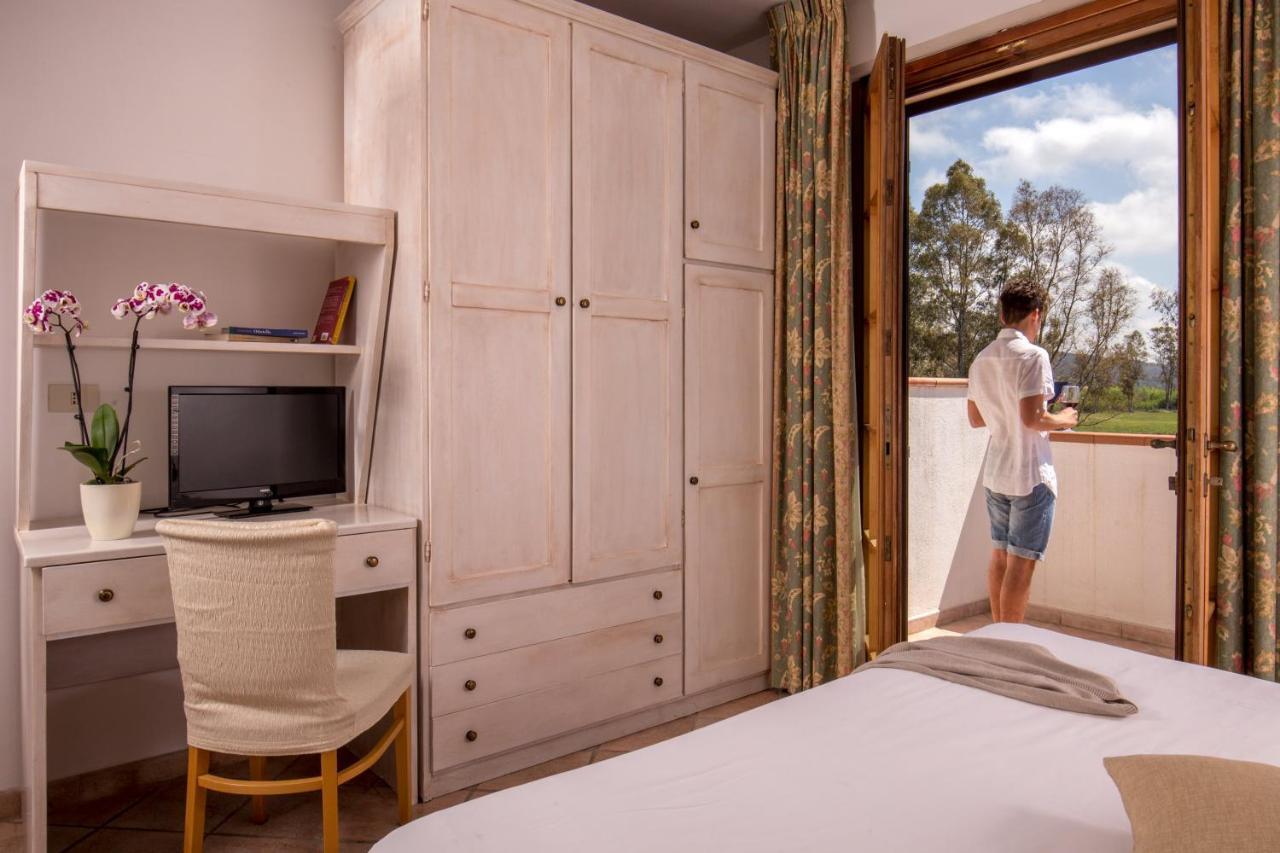 Tris Hotel Orbetello Buitenkant foto